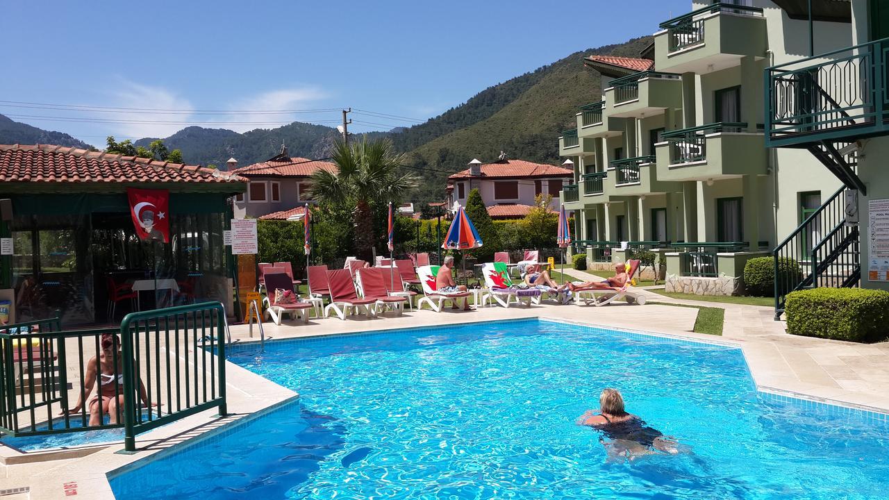 Avlu Apartments 1 İçmeler Exterior foto
